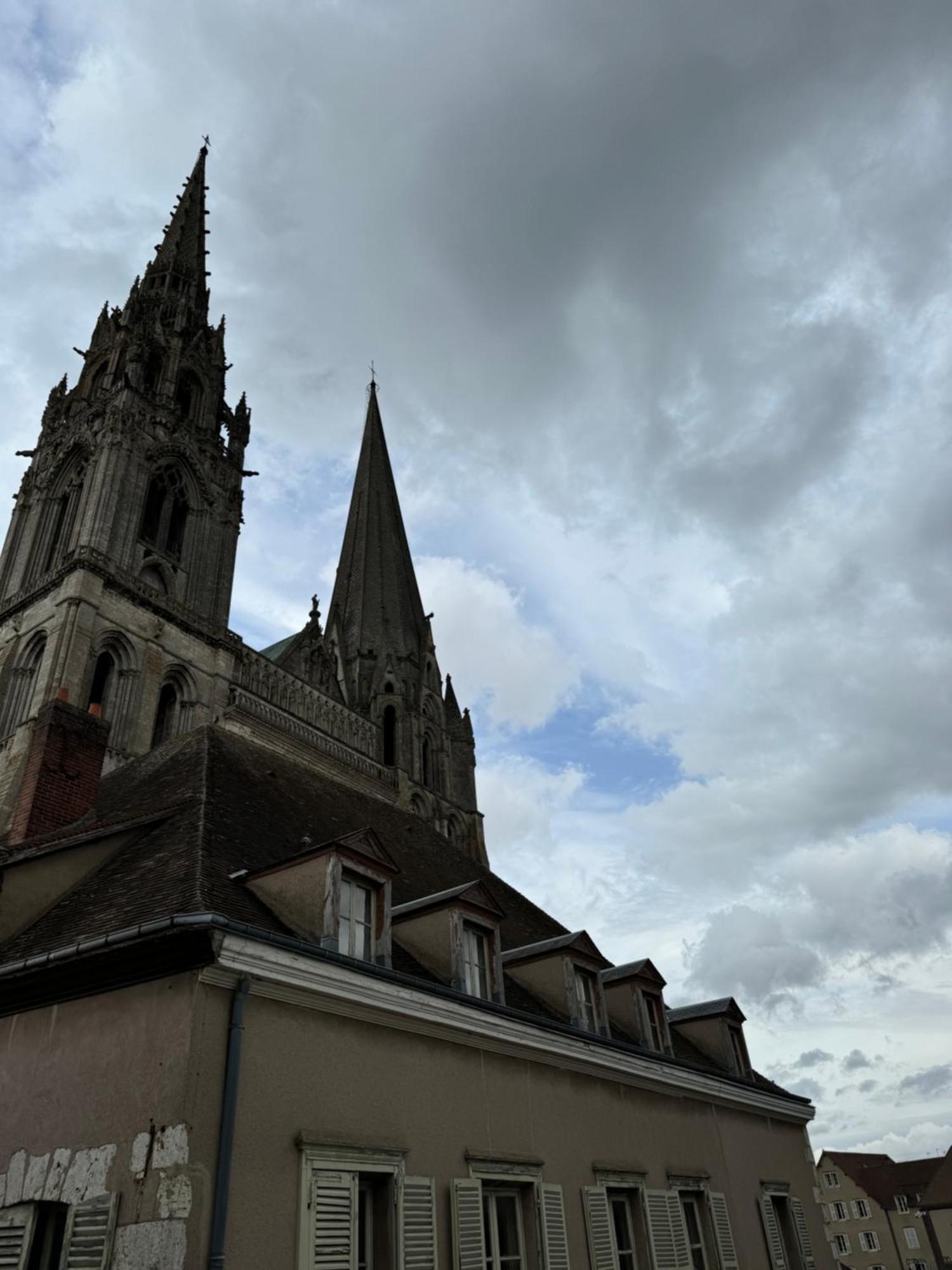 Apartment Le Cheval Gris - Parvis Cathedrale - Hyper Centre Chartres